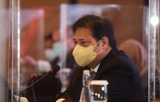 Menko Airlangga Dapat PMI Award 2021 sebagai Tokoh Inspiratif