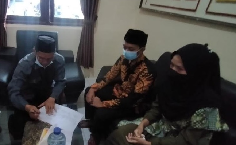 Sepasang Kekasih yang Buang Bayi di Hutan Bambu Jasinga Bogor Akhirnya Dinikahkan