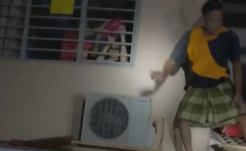 Viral Jeritan Minta Tolong Warga Malaysia akibat Terjebak Banjir di Atap Rumah