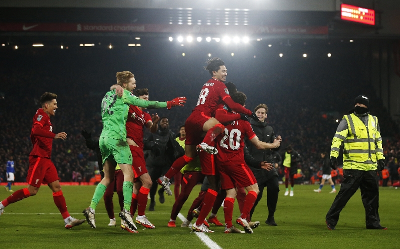 Hasil Piala Liga Inggris: Liverpool Singkirkan Leicester City Lewat Adu Penalti