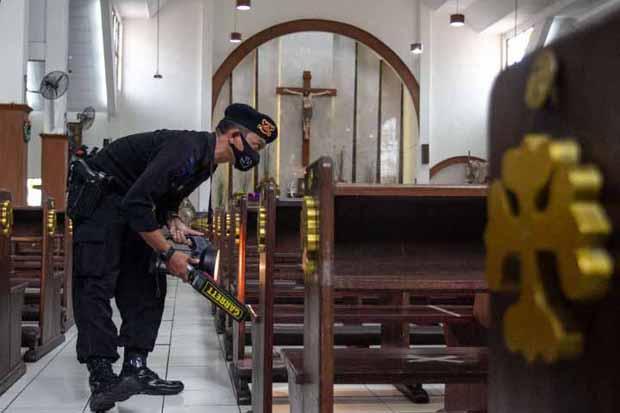  Amankan Natal, Satpol PP Sleman Awasi 20 Gereja 