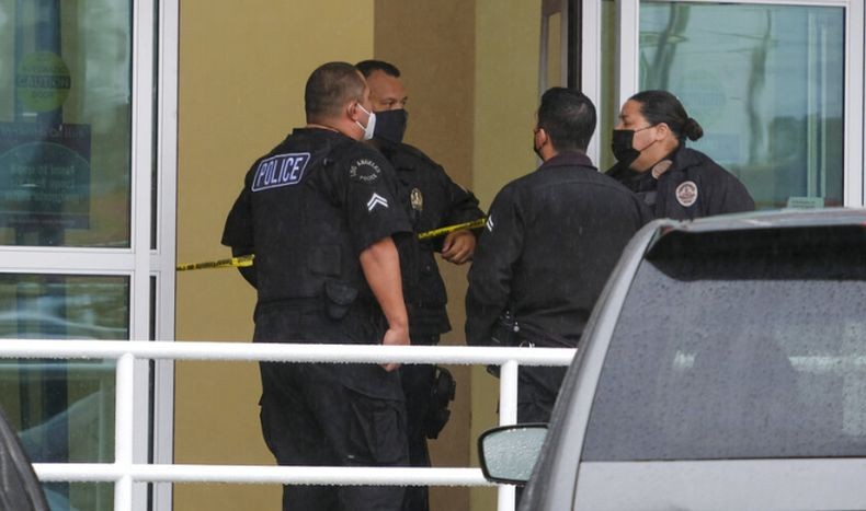 Nahas, Remaja Perempuan Tewas Kena Peluru Nyasar Polisi saat Jajal Baju Baru di Toko