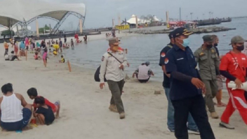 Liburan Natal, Sabtu Sore 21.000 Wisatawan Kunjungi Ancol 