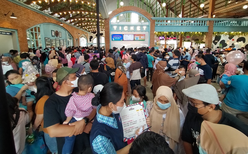 Pengunjung Cimory Dairy Land di Puncak Bogor Membeludak, Polisi Tegur Pengelola