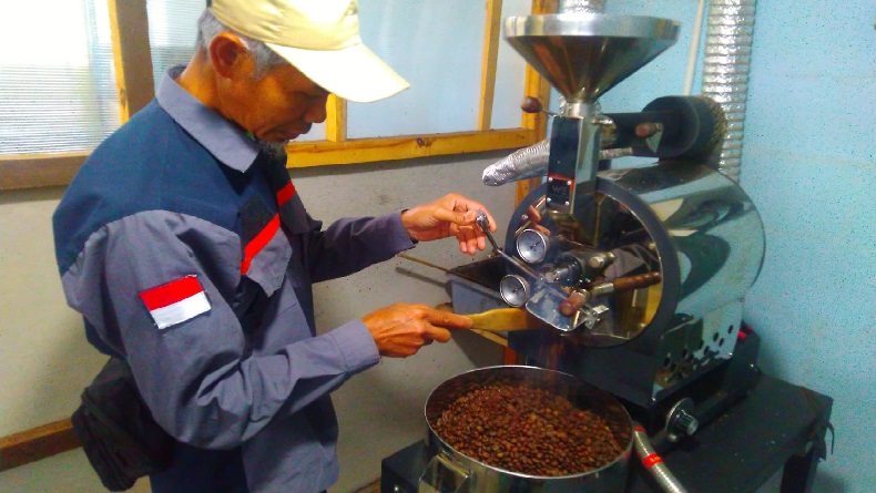 Produksi Kopi Gununghalu Terancam Alih Fungsi Lahan, Petani Menjerit