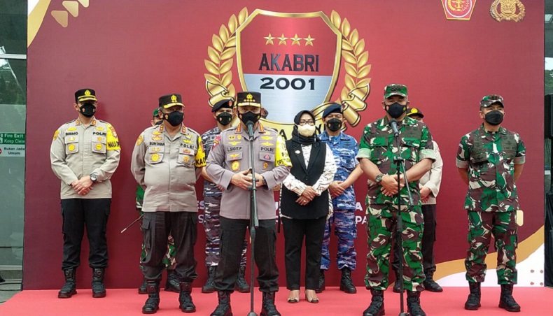 Kapolri Minta Prokes dan Karantina di Wilayah Pintu Masuk Luar Negeri Ditingkatkan