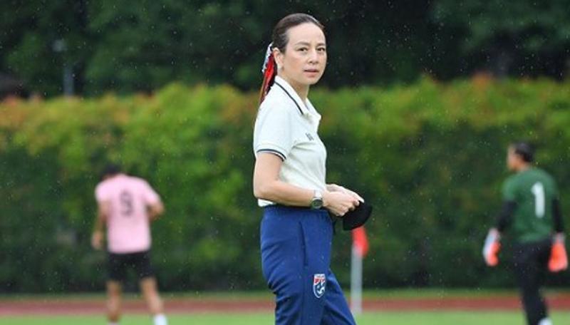 Thailand Unggul 4 Gol atas Indonesia, Si Cantik Madam Pang Deg-degan Takut Kena Comeback