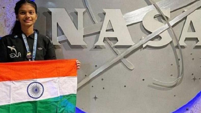 Keren! Remaja Putri Ini Jadi Orang India Pertama yang Berhasil Selesaikan Program NASA
