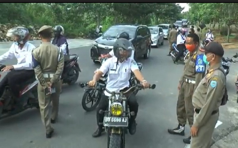 Dirazia, Ratusan PNS OKU Selatan Kedapatan Belum Disuntik Vaksin 