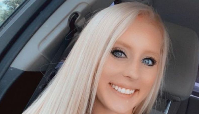 Parah, Perempuan Guru Olahraga SMA Ini Goda dan Ajak Siswanya Berhubungan Seks