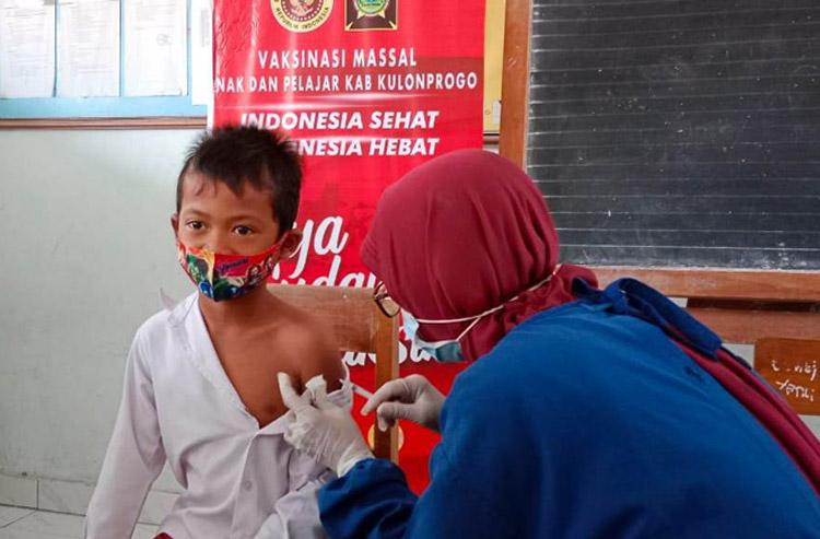 Vaksinasi Anak di Kulonprogo Sasar Pelajar SD dan TK di Perbatasan