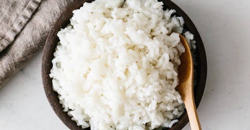 Terungkap, Ini Bahaya yang Terjadi jika Mengonsumsi Nasi Berlebihan