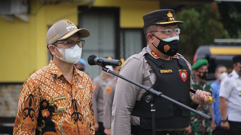 Polres Bangka Tengah Gelar Apel Gabungan Pengamanan Malam Tahun Baru 2022 