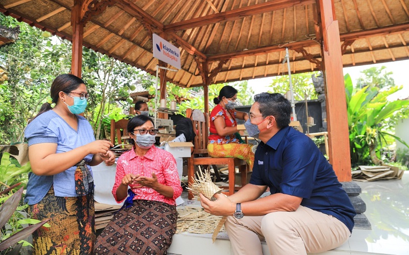 Berdayakan UMKM dan Kaum Perempuan, BRI Bina Klaster Pandan Wangi Amlapura 
