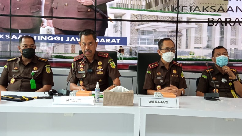 Puluhan Jaksa 