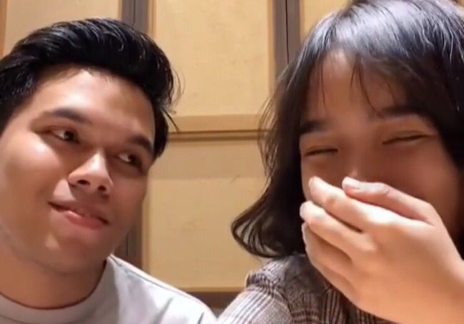 Thariq Halilintar Unggah Foto di Salju bersama Kalimat Teka Teki Ungkapan Jatuh Cinta, Kode untuk Fuji?