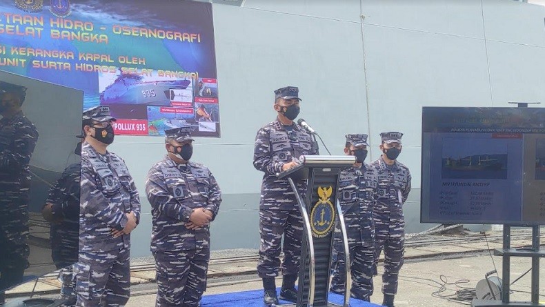 TNI AL Temukan Bahaya Pelayaran di Selat Bangka Berupa Kerangka Kapal 