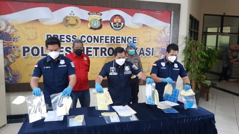 Kasus Penjualan Obat di Atas HET, Empat Pegawai Apotek di Bekasi Terancam Lima Tahun Penjara