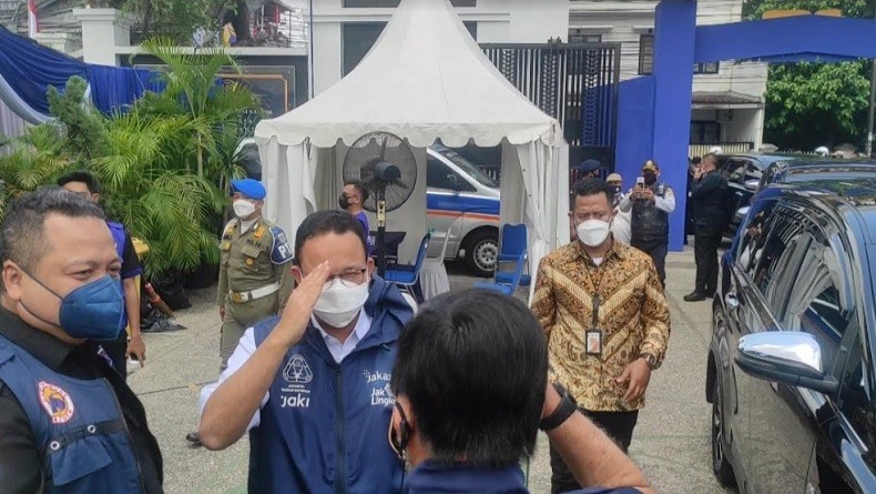 Anies Ancam Sanksi Tegas Pelaku Usaha Langgar Prokes, Kasus Holywings Diharap Jadi Pelajaran