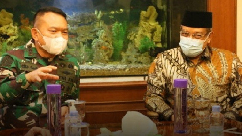 Pangkostrad Letjen Dudung Abdurachman Datangi PBNU, Ucapkan Selamat Hari Santri