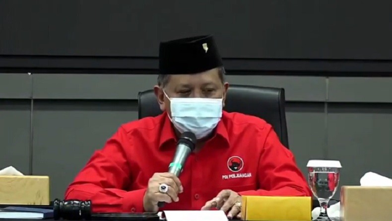 Sekjen PDIP Hasto Kristiyanto Nangis Megawati Diisukan Kritis