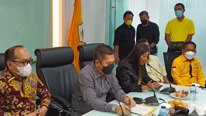 Tersangka Kasus Suap, Azis Syamsuddin Dinonaktifkan sebagai Wakil Ketua Umum Golkar