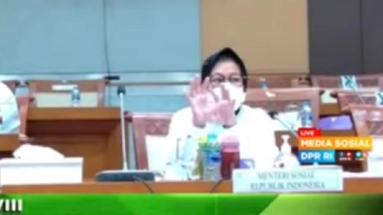 Rapat di DPR, Mensos Keluhkan Pemda Lamban Update Data Anak Yatim Piatu  Korban Covid-19