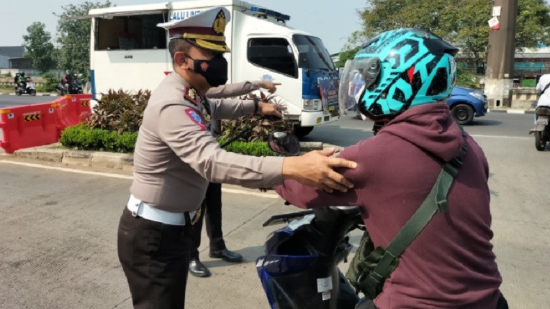 Pos Penyekatan di Jembatan Pesing Dipindahkan ke Jalan Daan Mogot KM11