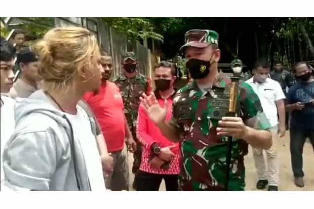 Begini Momen Habib Bahar 'Adu Mulut' dengan Anggota TNI