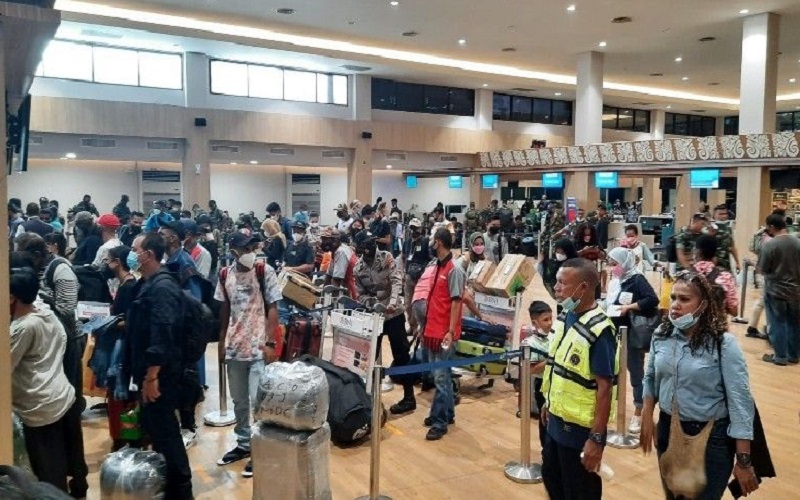 Cegah Penyebaran Omicron, Penumpang Internasional Langsung Dibawa Karantina Usai Tes PCR