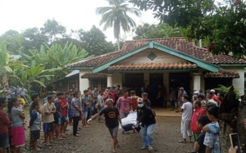 Polisi Temukan Kapak Dekat 2 Mayat Lansia di PALI Sumsel