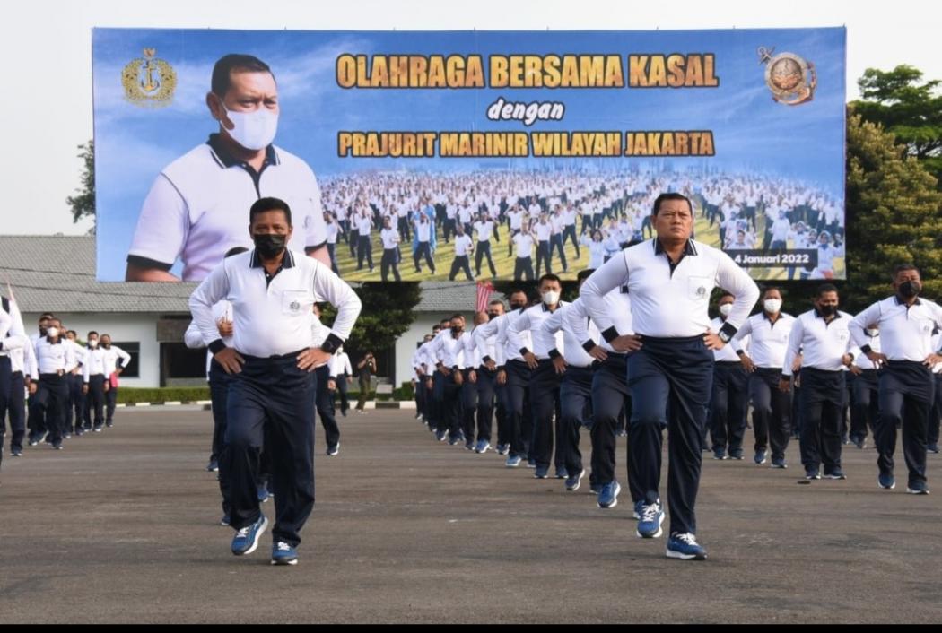Senam bersama Marinir, KSAL Puji Prajurit Baret Ungu Berhasil Jalankan PPKM