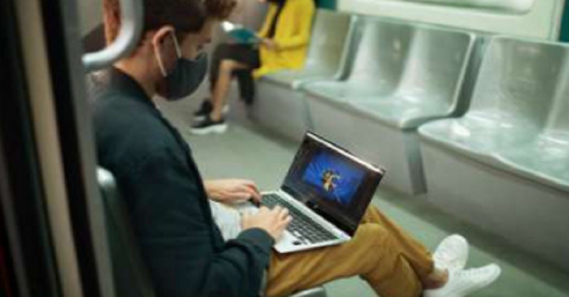 Intel Hadirkan Prosesor Baru, Tawarkan Peningkatan Grafis dan AI