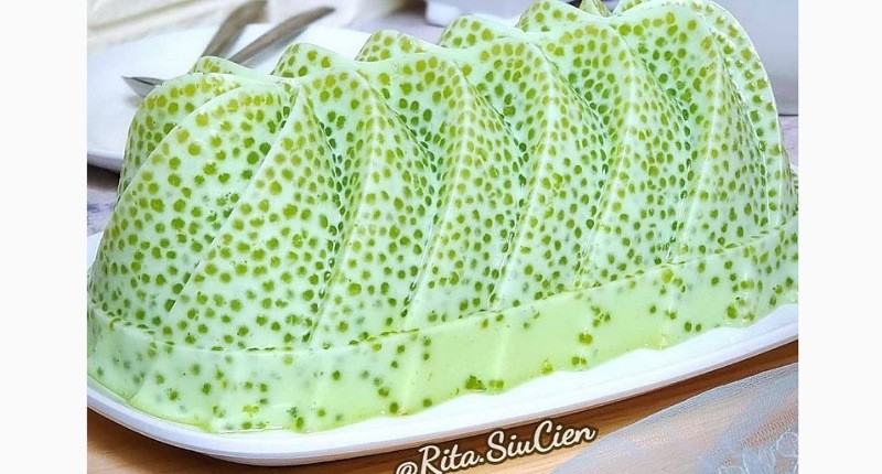 Segarnya Puding Pandan Sagu Mutiara, Lebih Nikmat Disantap Dingin
