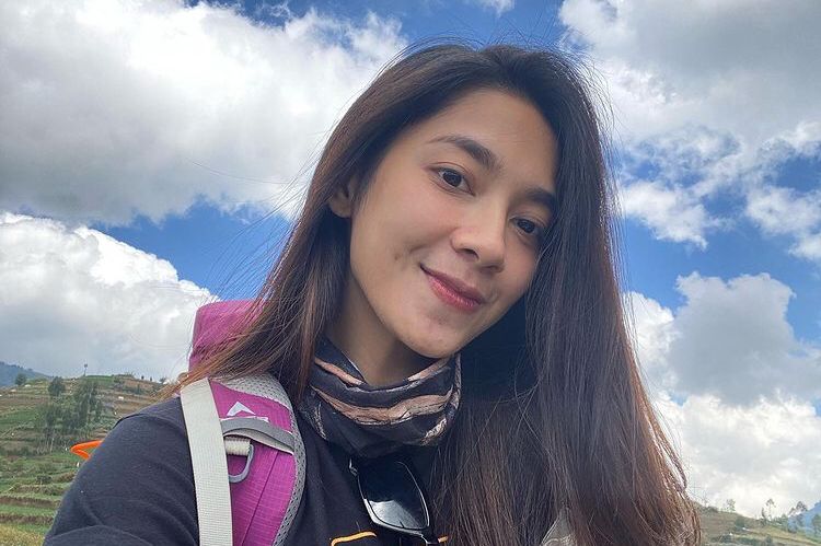 5 Artis Indonesia yang Hobi Main Skateboard, Ada Wendy Cagur hingga Dinda Kirana 