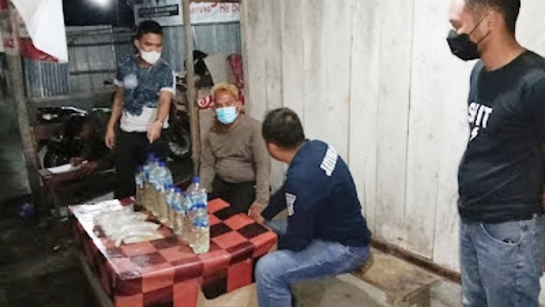 Polres Bitung Amankan Miras Cap Tikus di Matuari