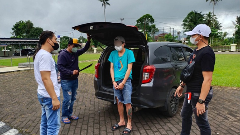 Begini Kronologi Kasus Tebas Kepala Teman Pakai Parang di Tomohon