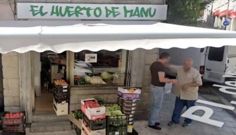 Apes, Anggota Mafia Buron 20 Tahun Ini Ditangkap Polisi Setelah Muncul di Foto Google Maps