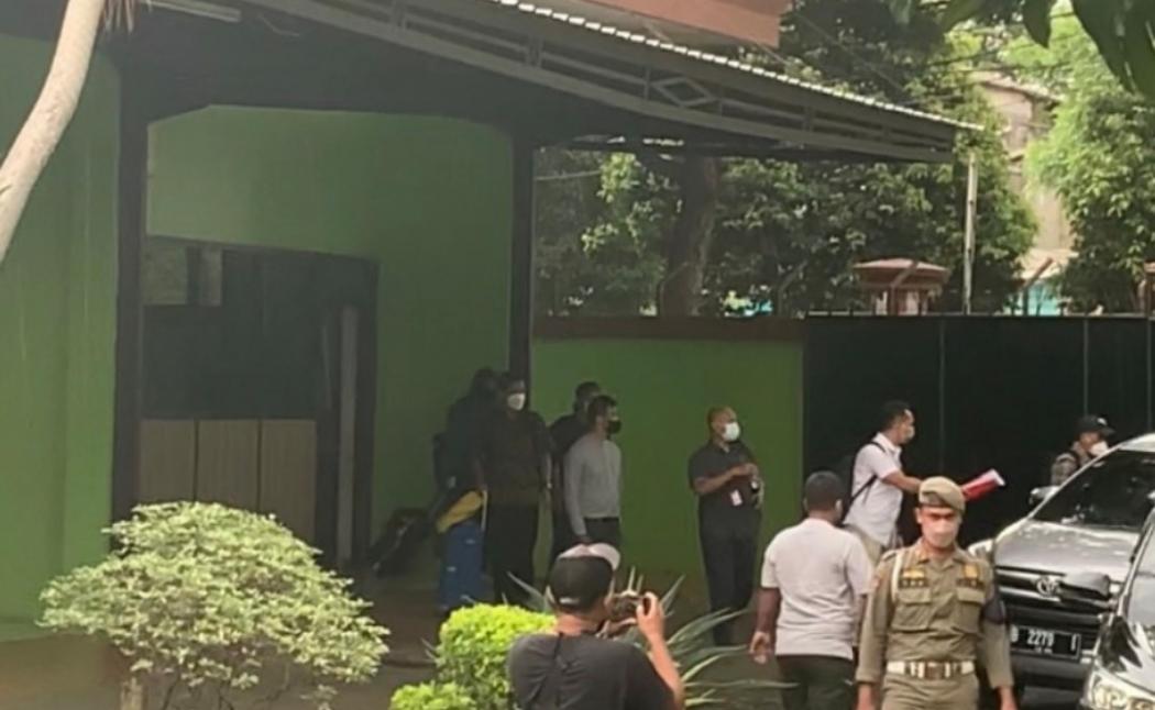 Geledah Kantor Wali Kota Bekasi, KPK Sita 2 Koper Berisi Dokumen