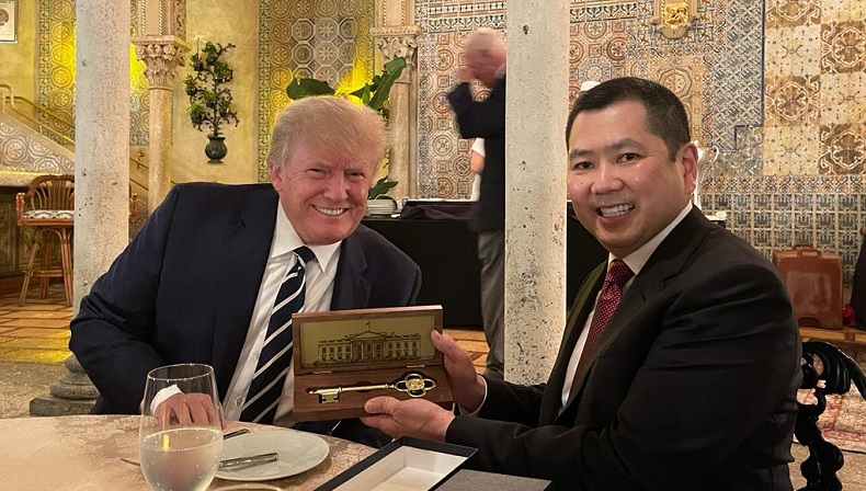 Hary Tanoesoedibjo Posting Video Makan Malam Bareng Donald Trump, Netizen: Hebat Pak Hary, Keren!