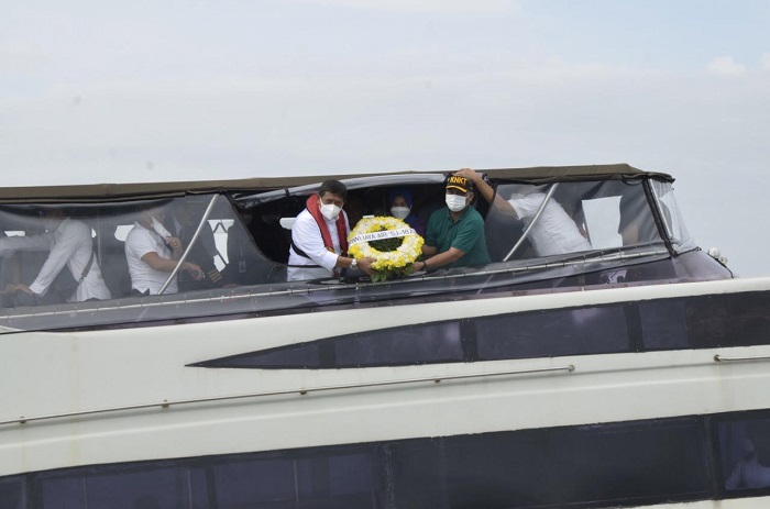 Setahun Insiden Kecelakaan Pesawat SJ-182, Sriwijaya Air Gelar Tabur Bunga  