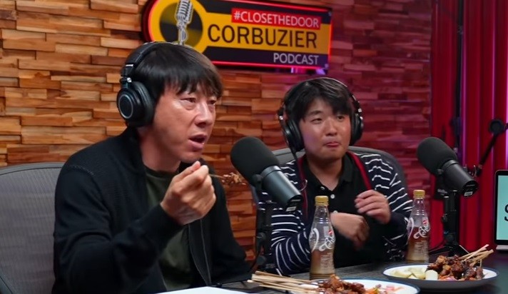 Deddy Corbuzier Tanya Shin Tae-Yong Soal Perempuan Indonesia, Jawabannya Mencengangkan