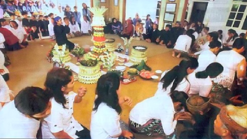 Mengenal 5 Kepercayaan Asli Indonesia, di Jabar Ada Sunda Wiwitan