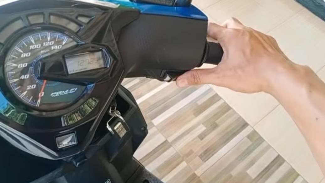 Cara Pasang Alarm pada Sepeda Motor