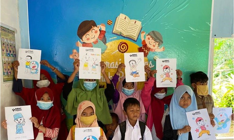 MNC Peduli Bagikan Peralatan untuk Rumah Baca di Pedalaman Bogor