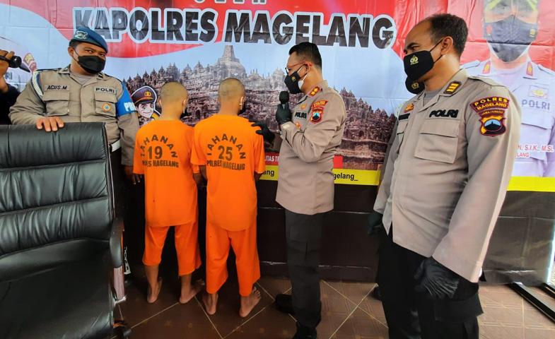 Biadab, 3 Pria Cekoki Miras Santriwati dan Paksa Hubungan Intim 