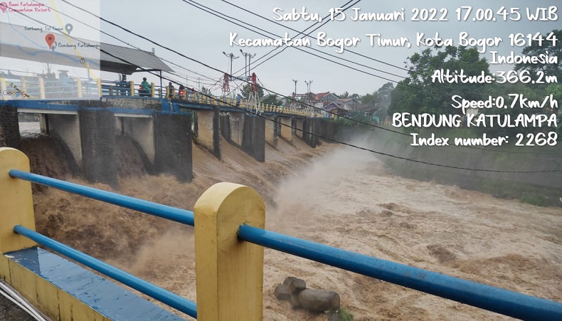 Hujan, Bendung Katulampa Naik Siaga 3