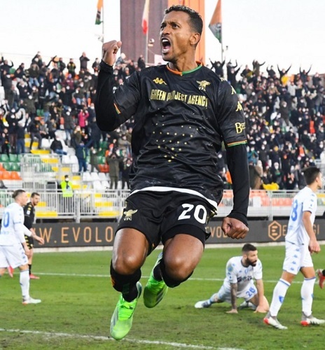 Nani Keluarkan Sihir saat Debut di Venezia: Baru Main 115 Detik Langsung Assist