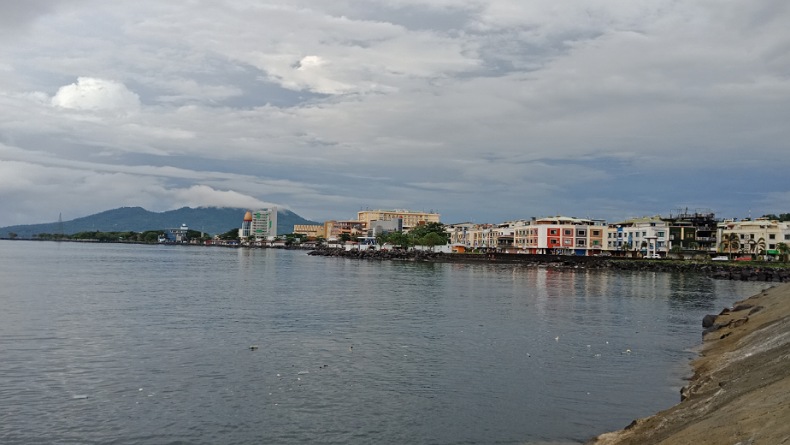 BMKG: Waspadai Gelombang 4 Meter di Perairan Utara Sangihe dan Talaud