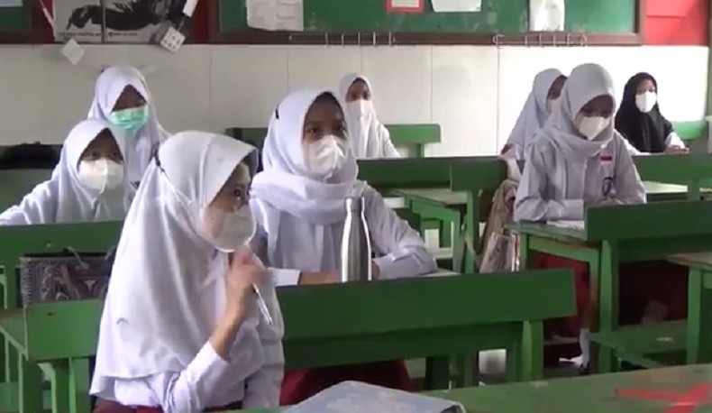 Kasus Covid-19 Meningkat, IDI Makassar Minta Anak Sekolah Kembali Belajar secara Online